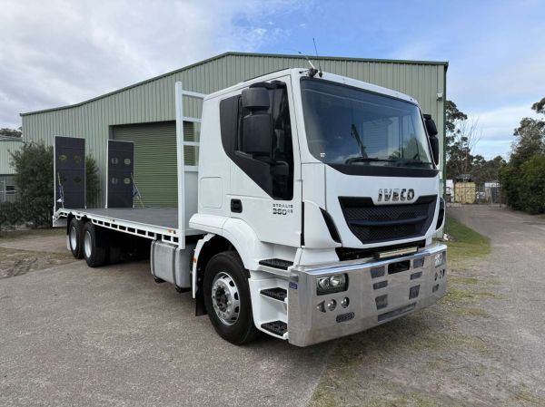 2018 Iveco Stralis New Beavertail with Ramps image