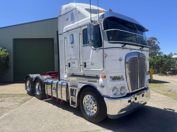 2014 Kenworth K200 Aerodyne image