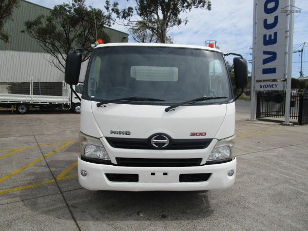 2012 Hino 300 Series 716 Medium image