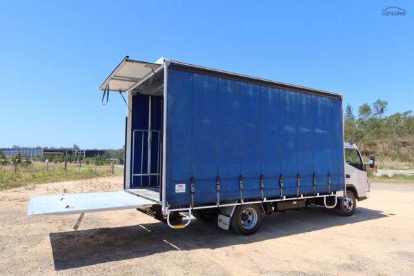 2017 Fuso Canter 918 AMT Auto image