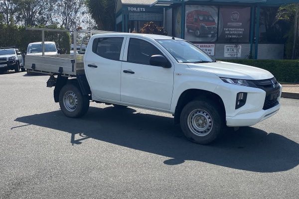 2020 Mitsubishi Triton GLX ADAS MR Rear Wheel Drive image