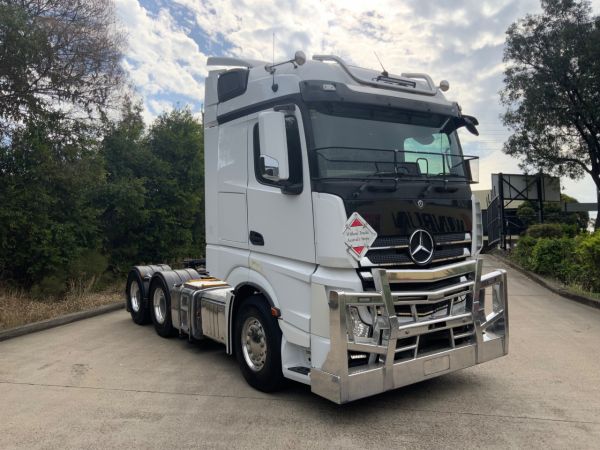 2021 Mercedes Benz 2658 Primemover image