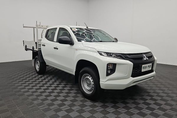 2022 Mitsubishi Triton GLX MR Rear Wheel Drive image