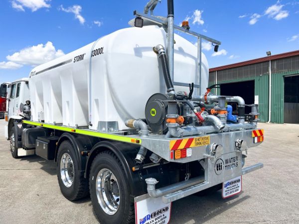 2012 Iveco Acco TTI 13,000L Water Truck Great Condition image