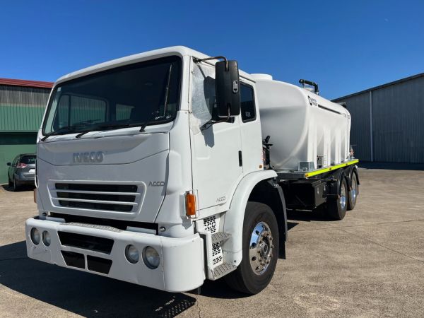 2011 Acco Water truck unit 112W  image