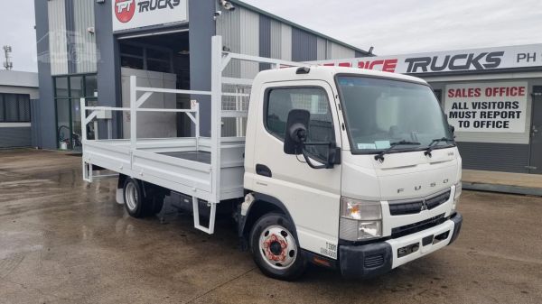 2020 MITSUBISHI FUSO CANTER 515 image