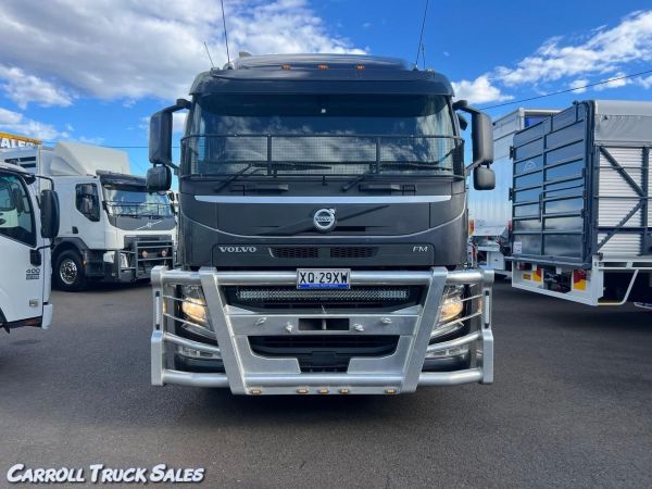 2017 VOLVO FM460 Prime Mover image