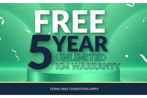 2020 Toyota Landcruiser GXL VDJ200R image