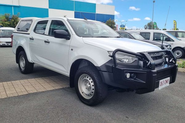 2021 Isuzu D-MAX SX  4X4 image