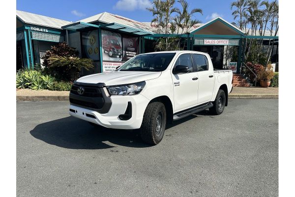 2022 Toyota Hilux SR GUN126R 4X4 image