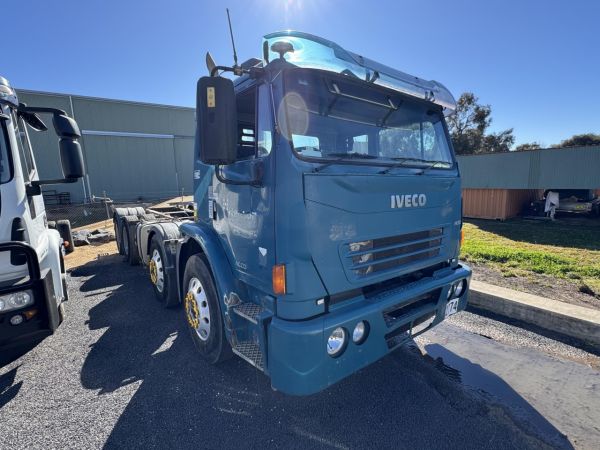 2013 IVECO ACCO 2350 Cab Chassis image