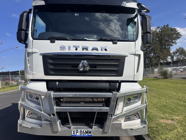 2023 Sitrak C7H 6X4 PRIME MOVER Prime Mover image