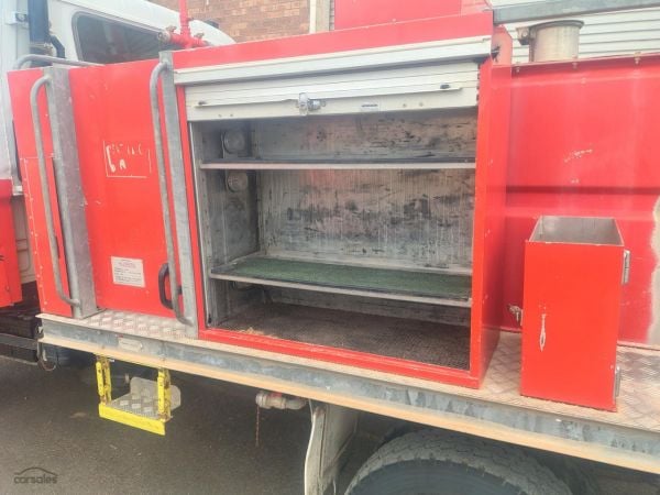 1999 Mitsubishi Canter 500/600 image