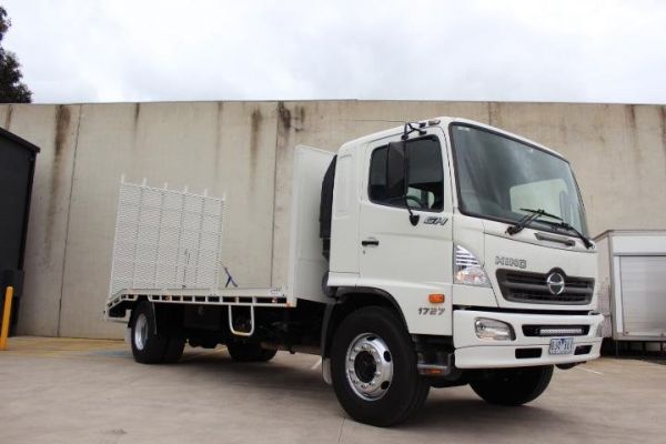 2006 Hino FG 500 Series FG image
