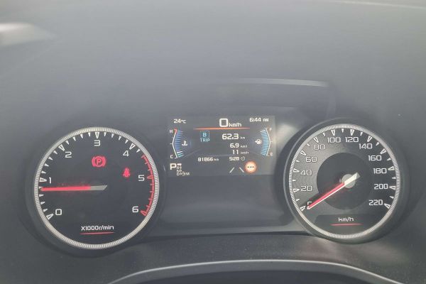 2022 Isuzu D-MAX SX High Ride  Rear Wheel Drive image