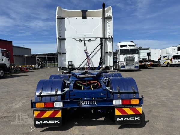 2022 MACK ANTHEM 64T image
