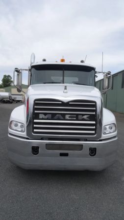 2012 MACK GRANITE 42FR image