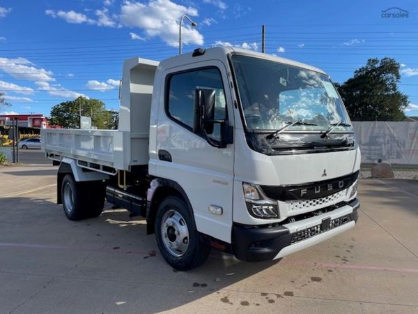 2025 Fuso Canter 815 Tipper image