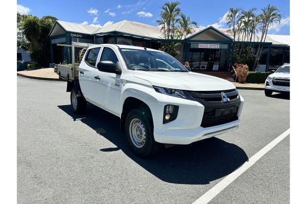 2022 Mitsubishi Triton GLX MR 4X4 image