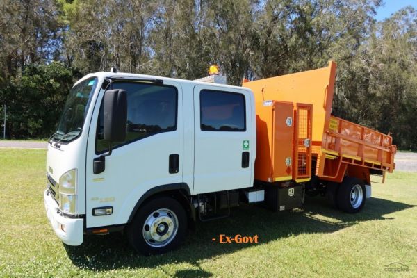 2019 Isuzu N Series NPR 65/45-190 Crew Cab AMT Auto image