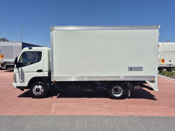 2010 Fuso Canter Pantech Auto Car License Van and Lift image