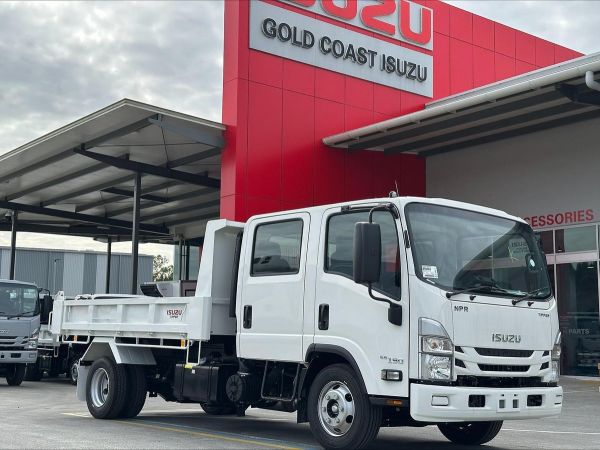 2025 Isuzu Npr 65-190 Crew Cab Tipper image