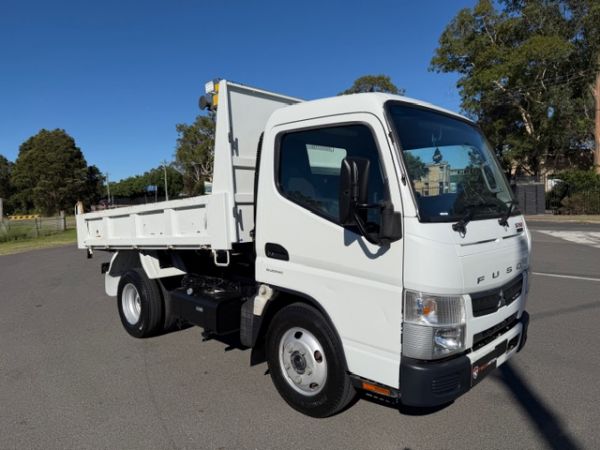 2022 Fuso 615 CANTER Tipper image