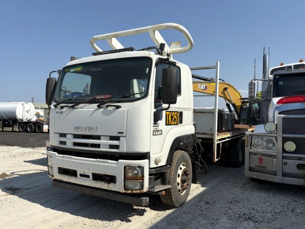 2012 Isuzu FVZ1400 6x4 Tray Truck *Non Runner* image