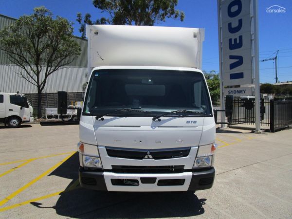 2019 Fuso Canter 815 image