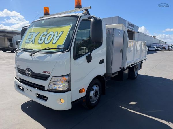 2015 Hino 717 - 300 Series In Stock Now image