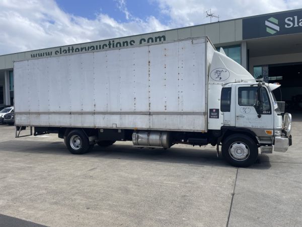 1998 Hino GH 4x2 Pantech image