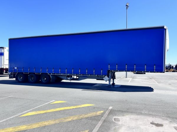 2023 Cimc VG S3 Tri-Axle Curtainsider image