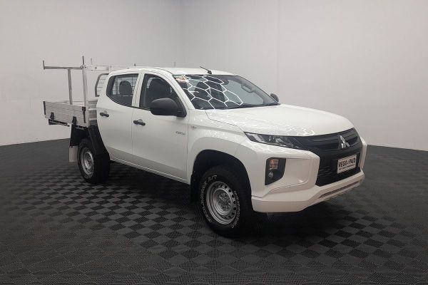 2022 Mitsubishi Triton GLX MR 4X4 image