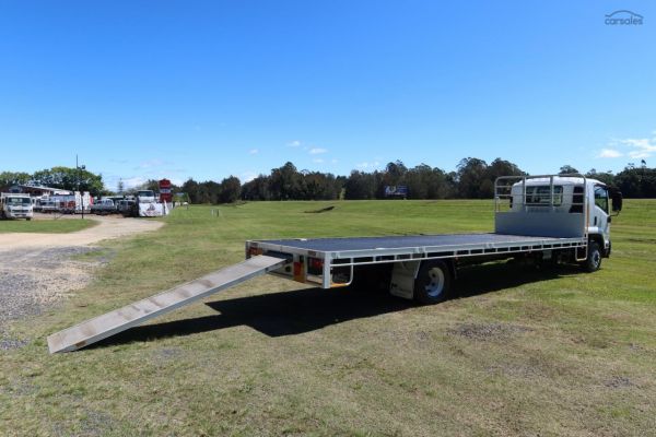 2016 Isuzu F Series FSR140/120-260 Auto LWB image