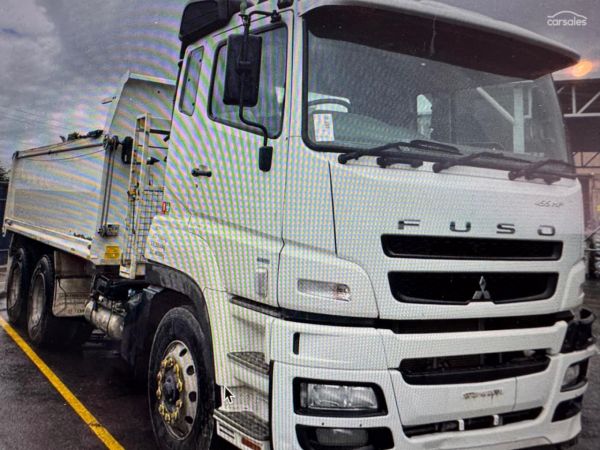 2015 Fuso FV 51SK image