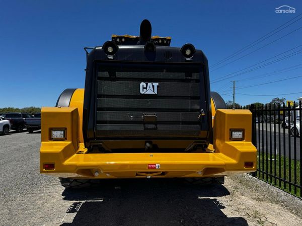 2025 Caterpillar 982-14 image