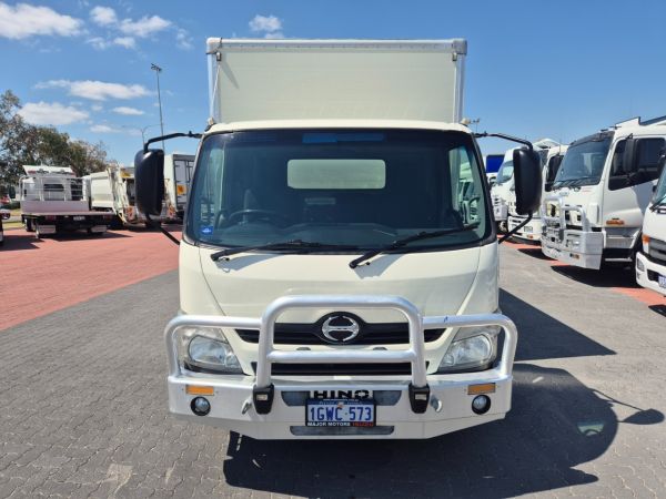2013 Hino 616 - 300 Series Pantech Auto Car License Van and Lift image