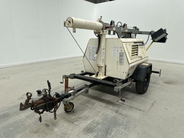 2008 Terex Light Construction Light Tower Single Axle image