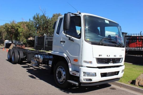 2024 Fuso Fighter 2427 image