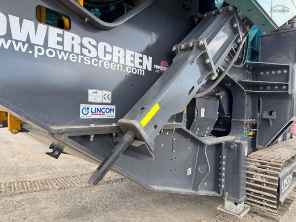 2023 Powerscreen Premiertrak 760 image