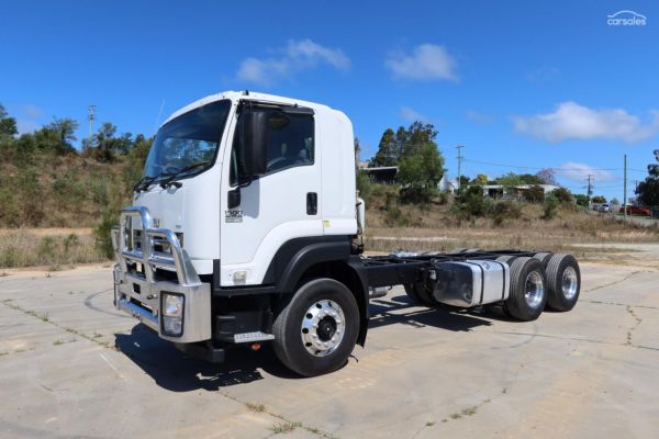 2011 Isuzu F Series FXZ 1500 6x4 image