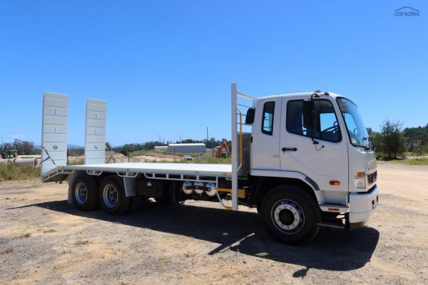2014 Fuso Fighter 2427 Auto 6x4 image