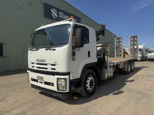 2010 Isuzu FH FVZ 1400 Long 6x4 Beavertail image