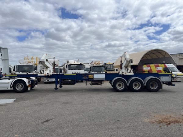 2017 Howard Porter HP Tri475 Side Loader Container Trailer image