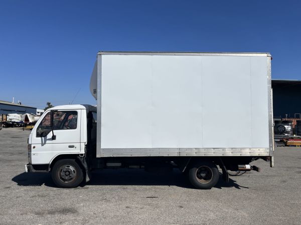 1999 Mazda T4000 4x2 Pantech image