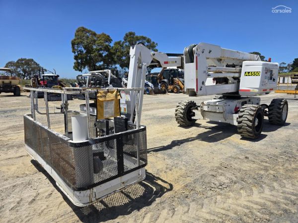 2014 Haulotte HA16RTJ 16M image