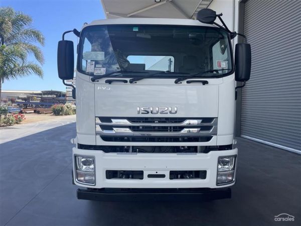 2025 Isuzu FYJ 300-350 AUTO AGITATOR image