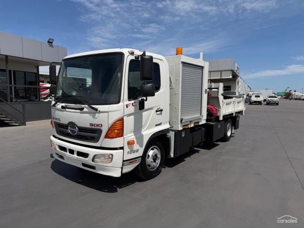 2014 Hino Fc 500 1022 IN STOCK image