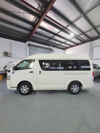 2015 TOYOTA HIACE LONG WHEELBASE KDH201R image