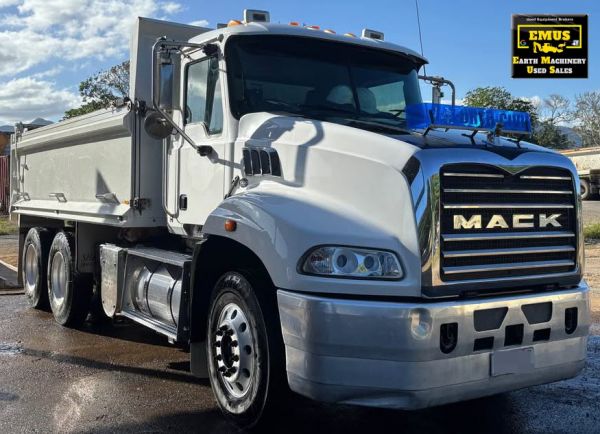 2017 Mack Granite Tipper Truck, Auto, Scales, E.M.U.S TS915 image